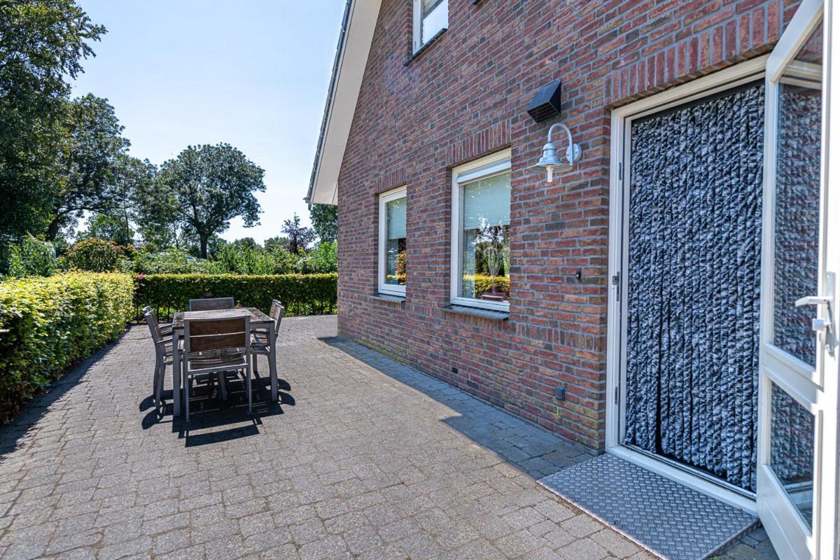 Hoeve Montigny B&B Giethoorn Exterior photo